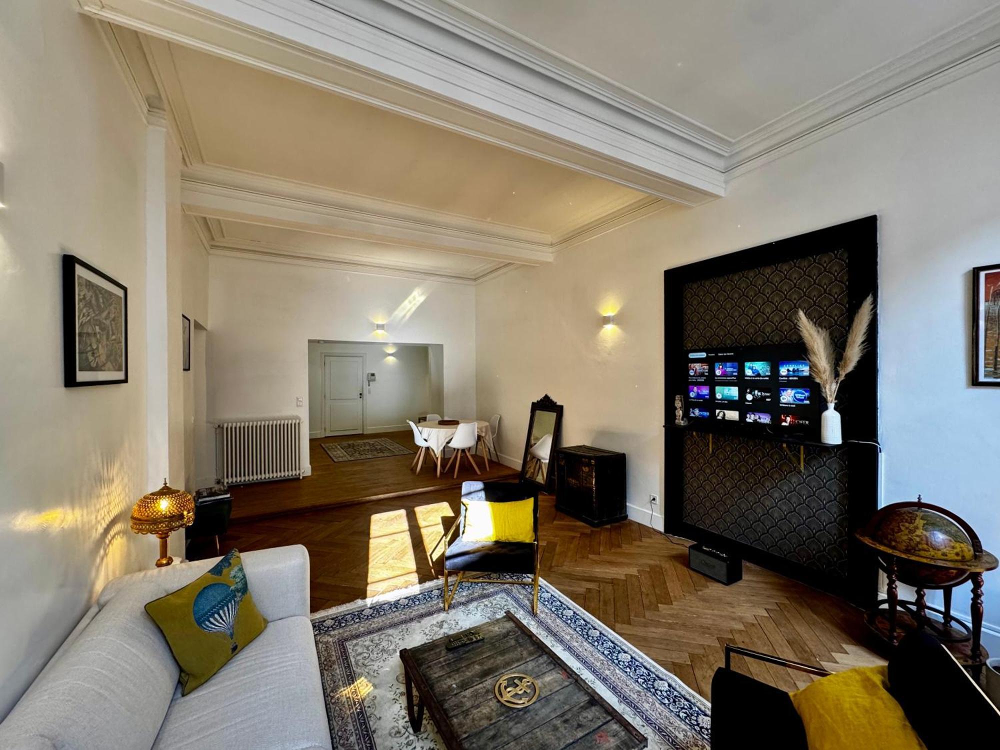 Dame Carcas Apartment การ์กาซอน ภายนอก รูปภาพ
